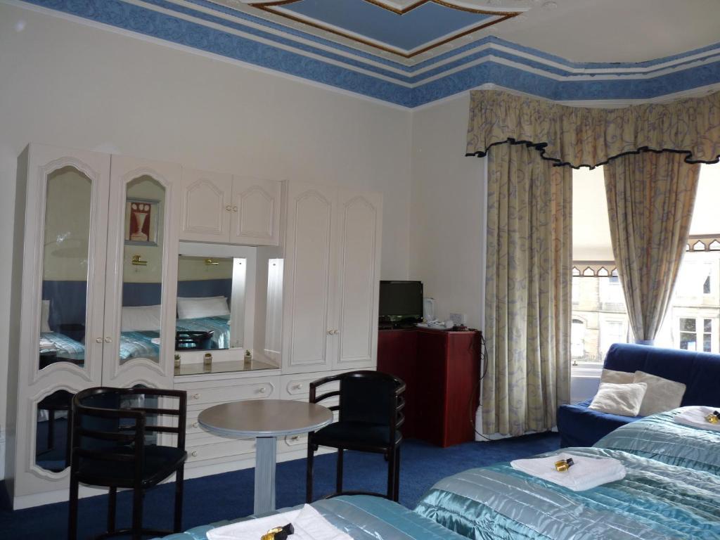 אדינבורו Alba Hills Guest House חדר תמונה