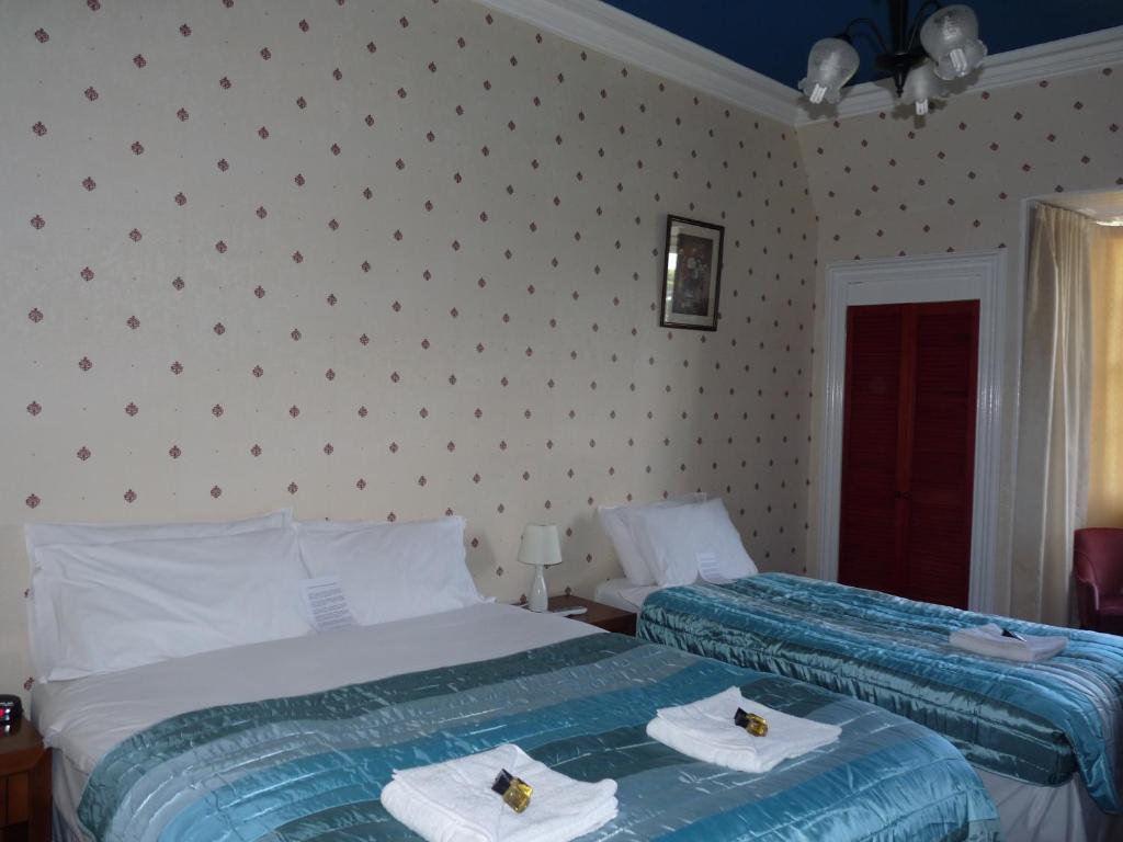 אדינבורו Alba Hills Guest House חדר תמונה