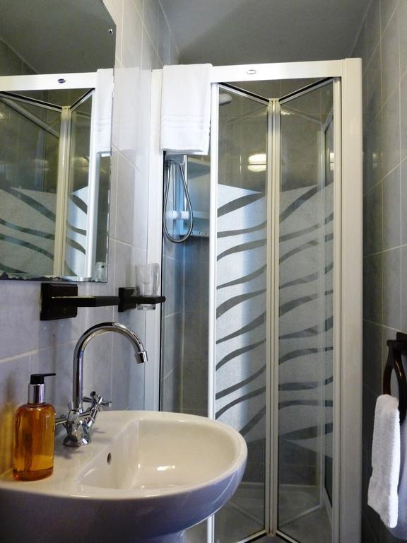 אדינבורו Alba Hills Guest House מראה חיצוני תמונה